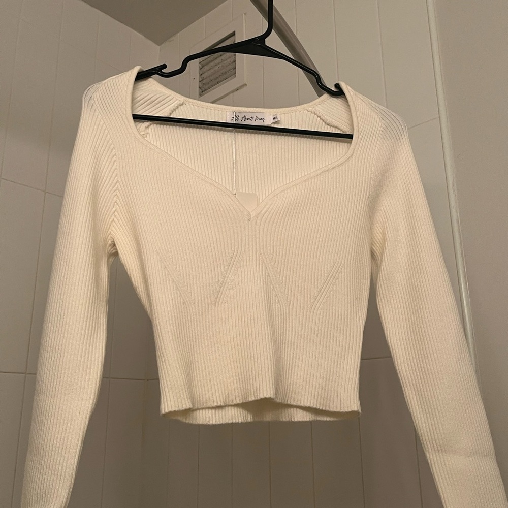 Brand new cropped cream sweater
